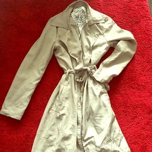 Xs Tan trench coat